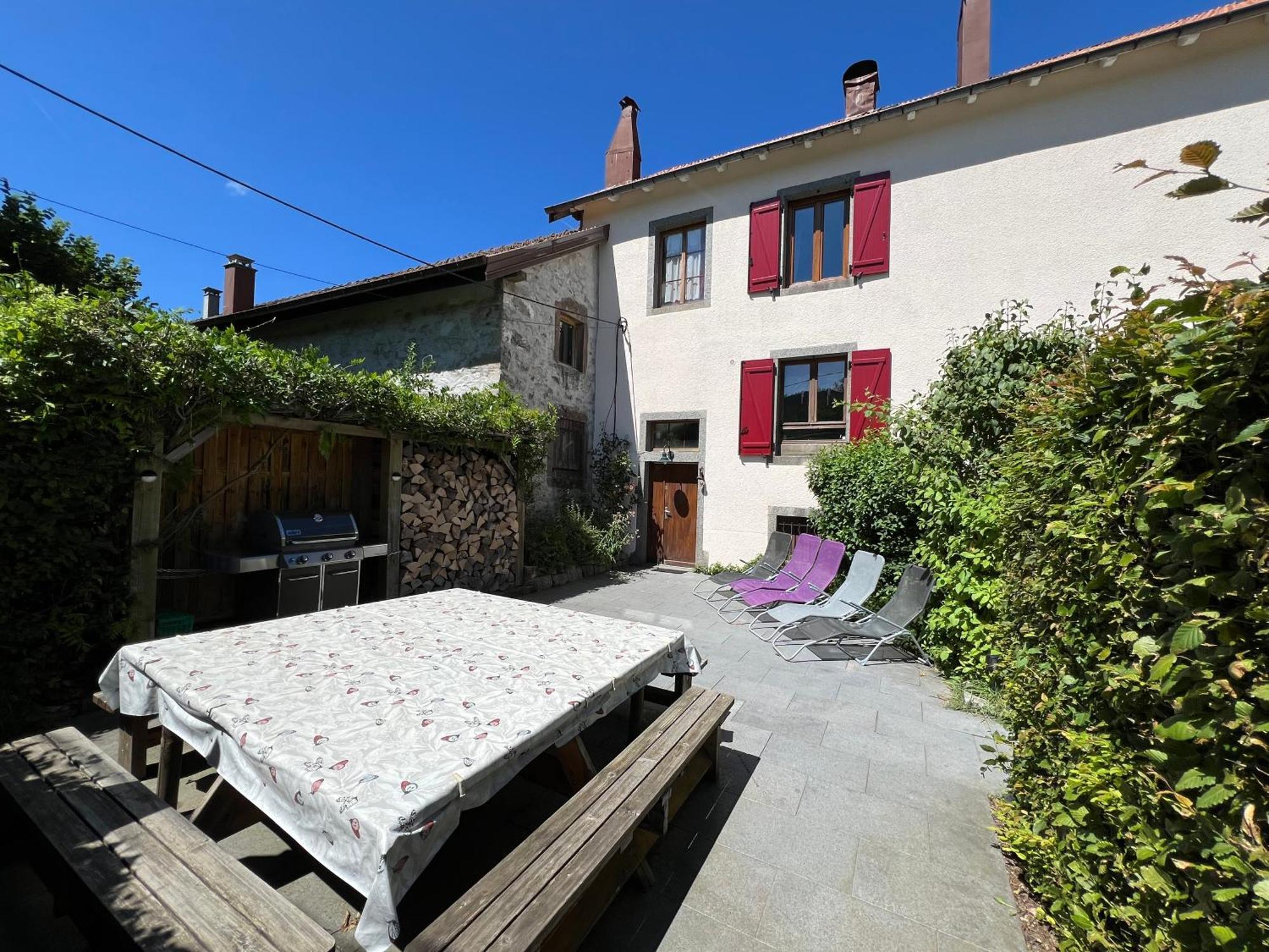 Gite De Charme Jusqu'A 14 Personnes, Proche Du Lac De 热拉梅 外观 照片